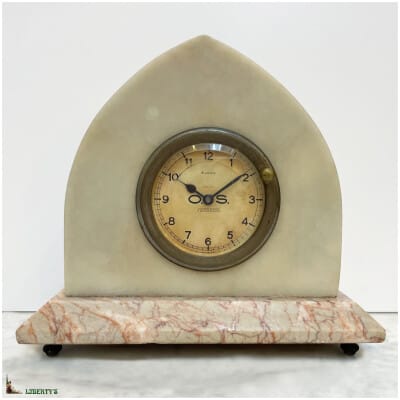 Pendule Art-Deco onyx et marbre Seignol Paris avec mouvement 8 jours, larg. 21 cm, Deb XXe