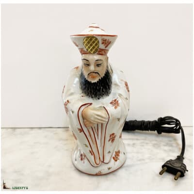 Veilleuse brûle-parfum Art-Deco porcelaine de Limoges sujet dignitaire chinois, haut. 18 cm (Deb. XXe)