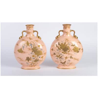 Paire de Vases roses forme gourde XIXème Minton