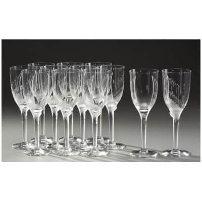 Marc Lalique : Douze flûtes à champagne “Ange” en Cristal