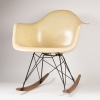 Charles (1907-1978) et Ray (1912-1988) Eames, fauteuil à bascule RAR, 1950 15