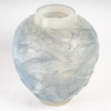 René LALIQUE : Vase “ARCHERS” Opalescent 13