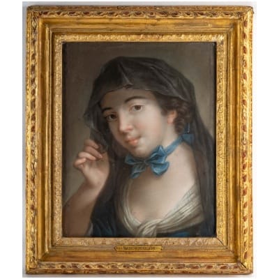 Portrait d’une jeune femme au ruban bleu. 3