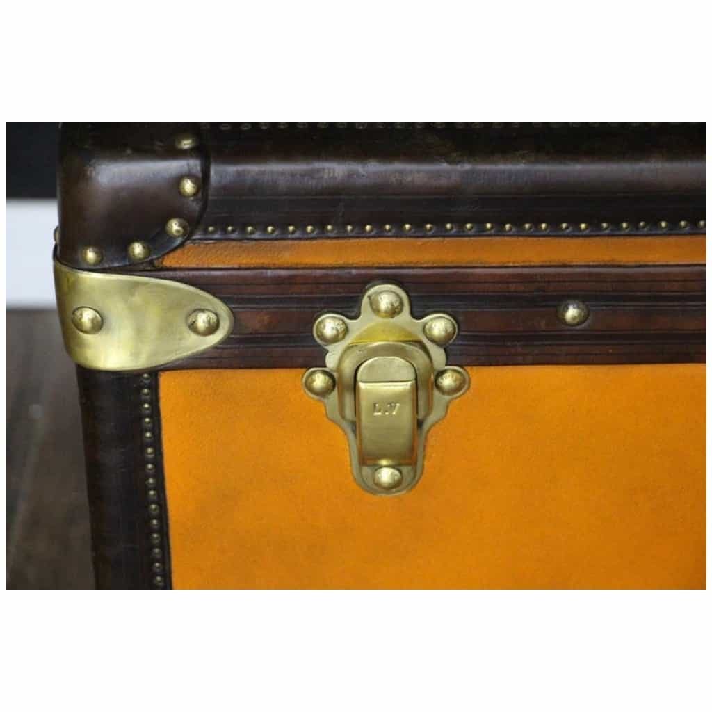 ANTIQUE 20thC LOUIS VUITTON HAT TRUNK IN ORANGE VUITTONITE