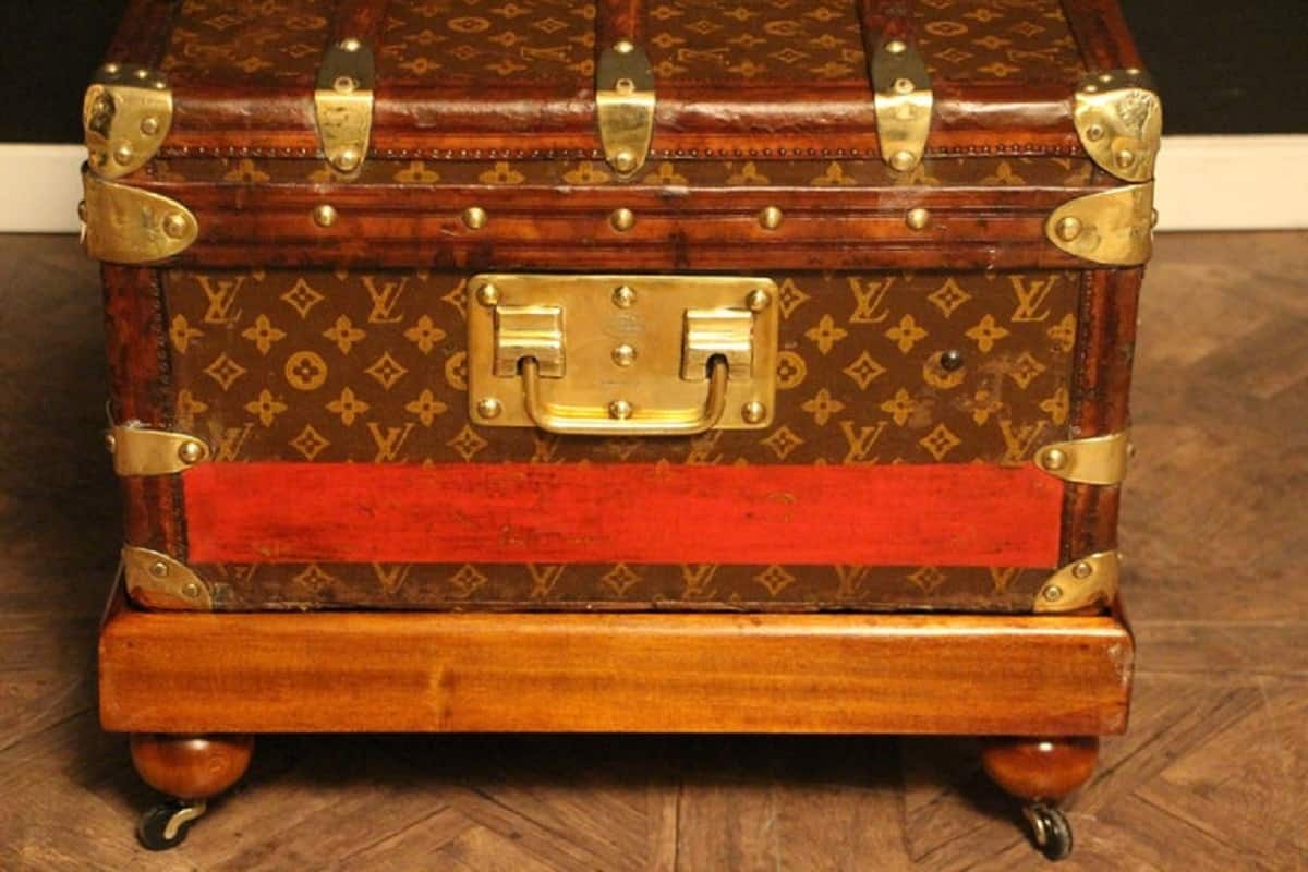 Antique Louis Vuitton Leather Travel Cabin Trunk Luggage Chest Coffee Table  Size