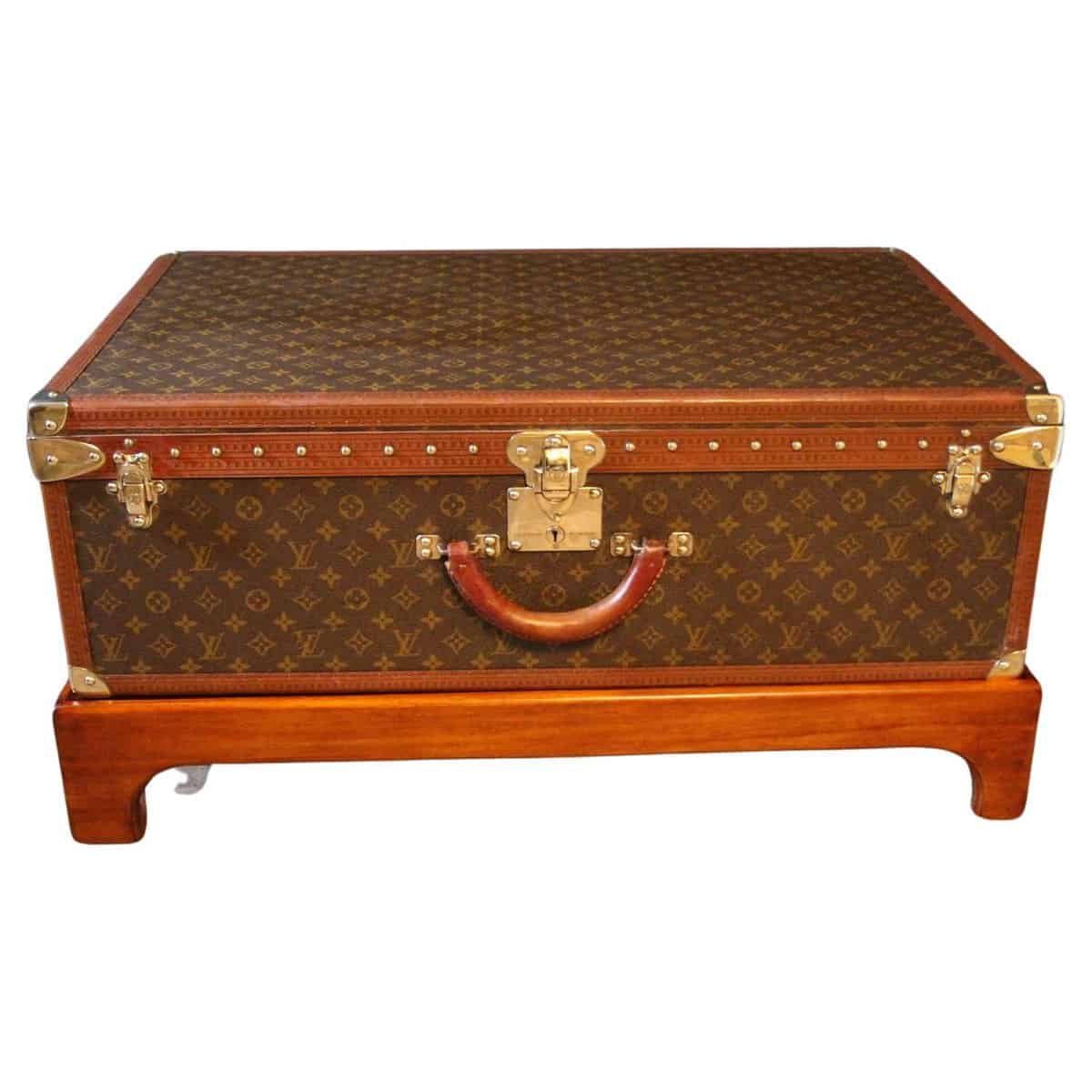 Louis Vuitton Hardside luggage. Alzer 60.70.80 KOS home  Louis vuitton  handbags, Louis vuitton trunk, Louis vuitton accessories