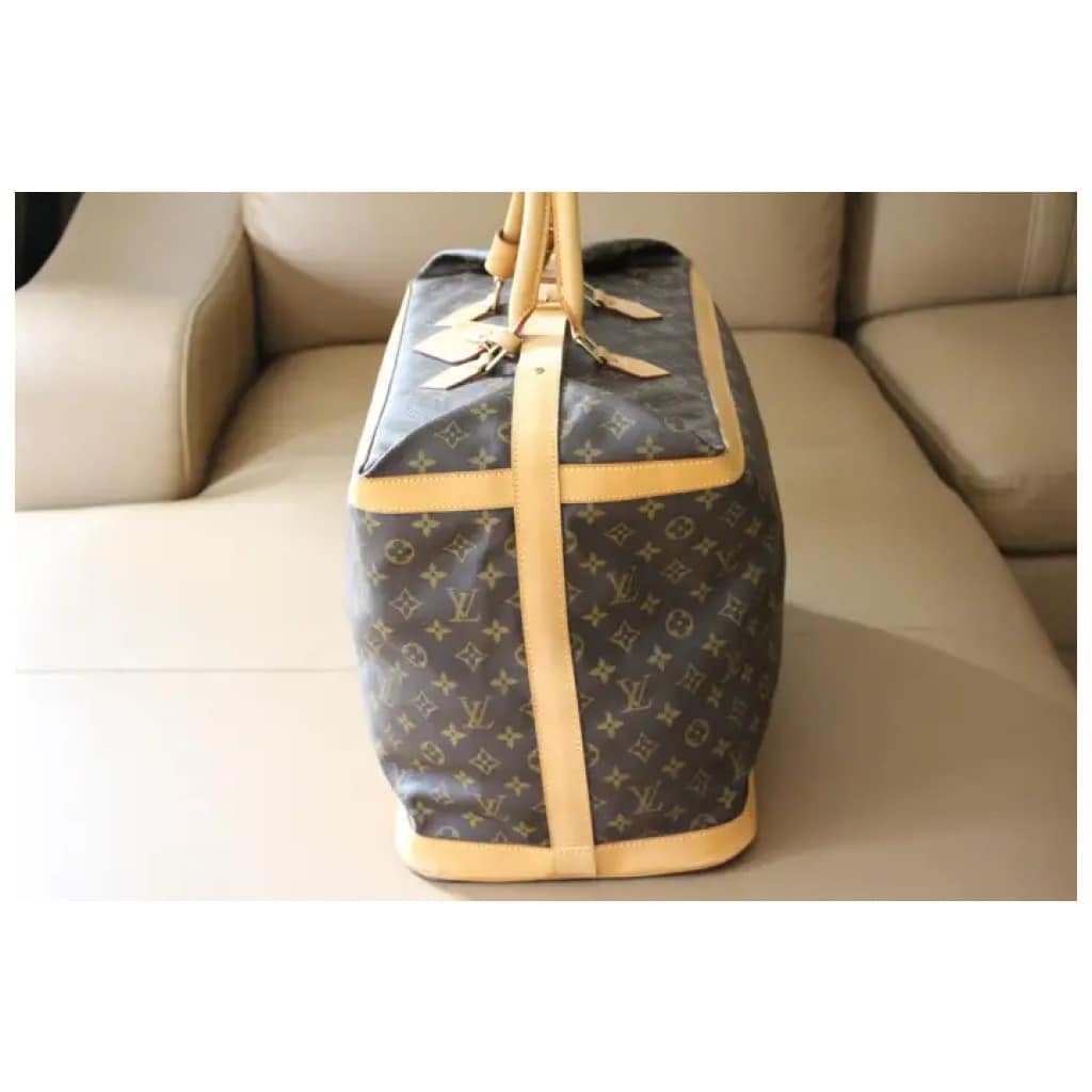 101 Louis VUITTON, Cruiser 45 travel bag (used conditi…
