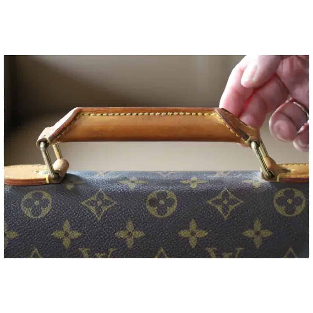 Louis Vuitton Monogram briefcase, Louis Vuitton Monogram satchel - Les  Puces de Paris Saint-Ouen