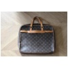 Louis Vuitton porte-documents monogramme 25