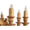 Dumez, Lustre de style Louis XVI en bois sculpté et doré. Années 1950. 10