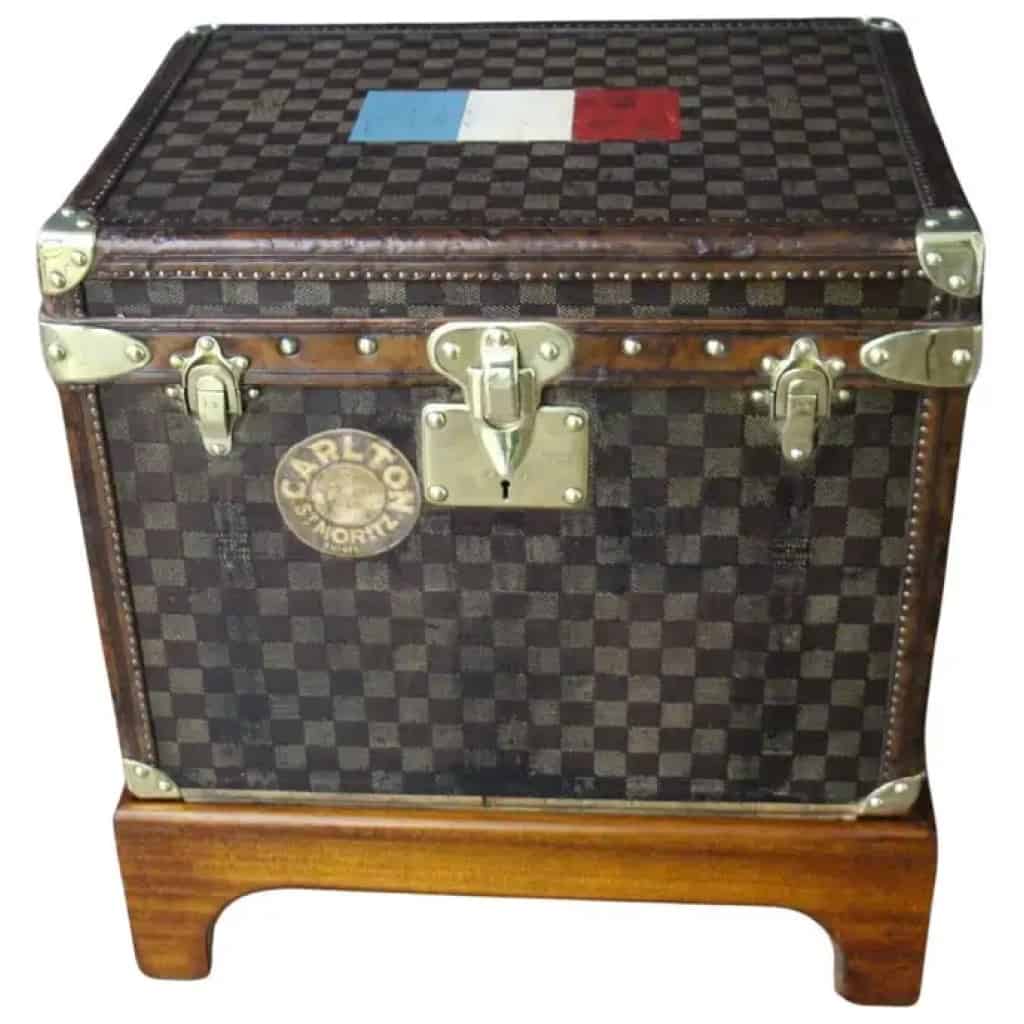 Louis vuitton hot sale shoe trunk