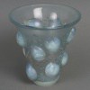 1930 René Lalique – Vase Saint François Verre Opalescent Patiné Bleu 8