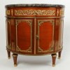 Buffet demi-lune de style Louis XVI. 8