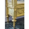 Vitrine De Style Louis XVI, d’époque NIII, En Bois Sculpté, Doré à La Feuille D’or. 22