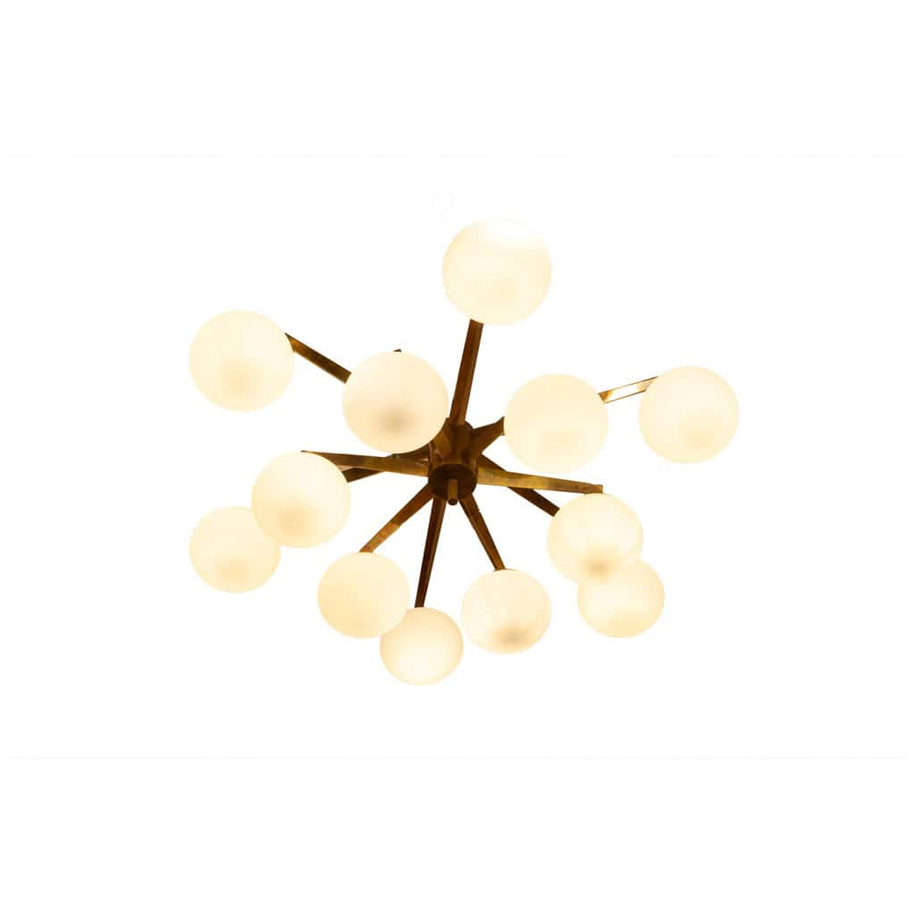 Angelo Lelli. Lustre en laiton et opaline. Contemporain. LS54392108A 10