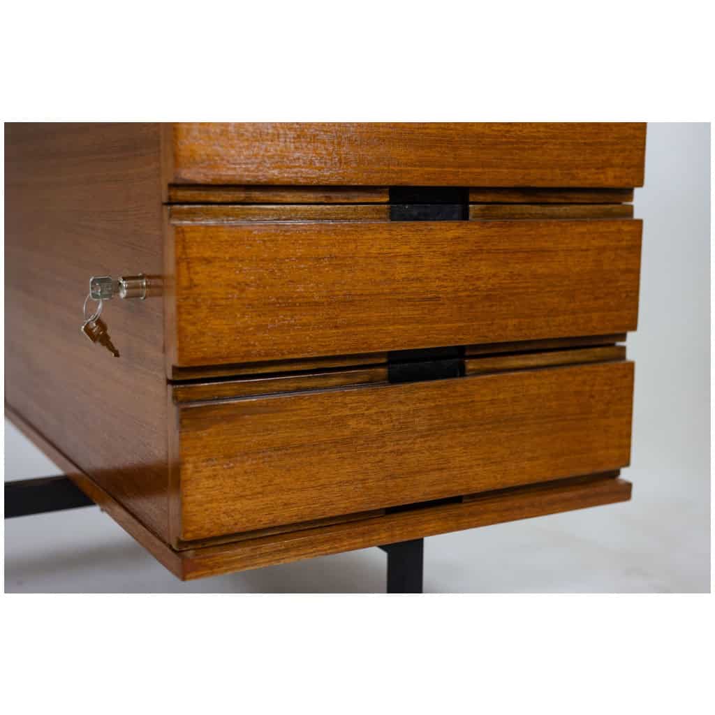 Pierre Guariche. Bureau en teck et métal laqué. Années 1960. LS56631534M 9