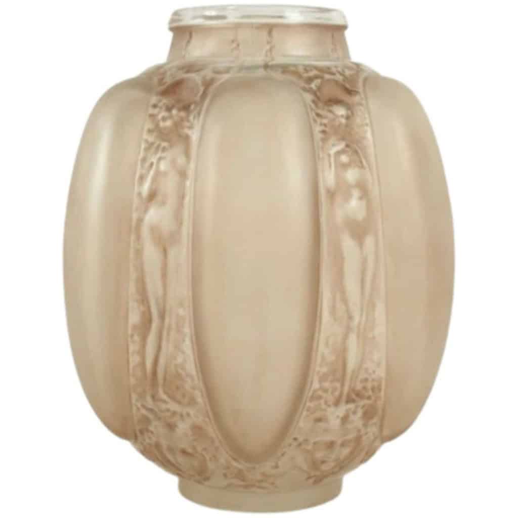 R Lalique, Vase « Six Figurines Et Masques » 3