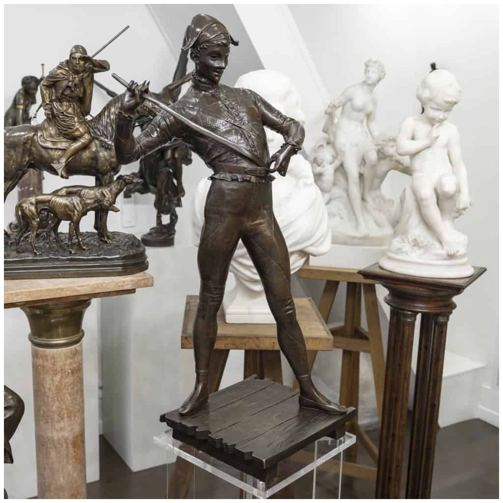 Sculpture – Arlequin , Paul Dubois (1829-1905) – Bronze 4