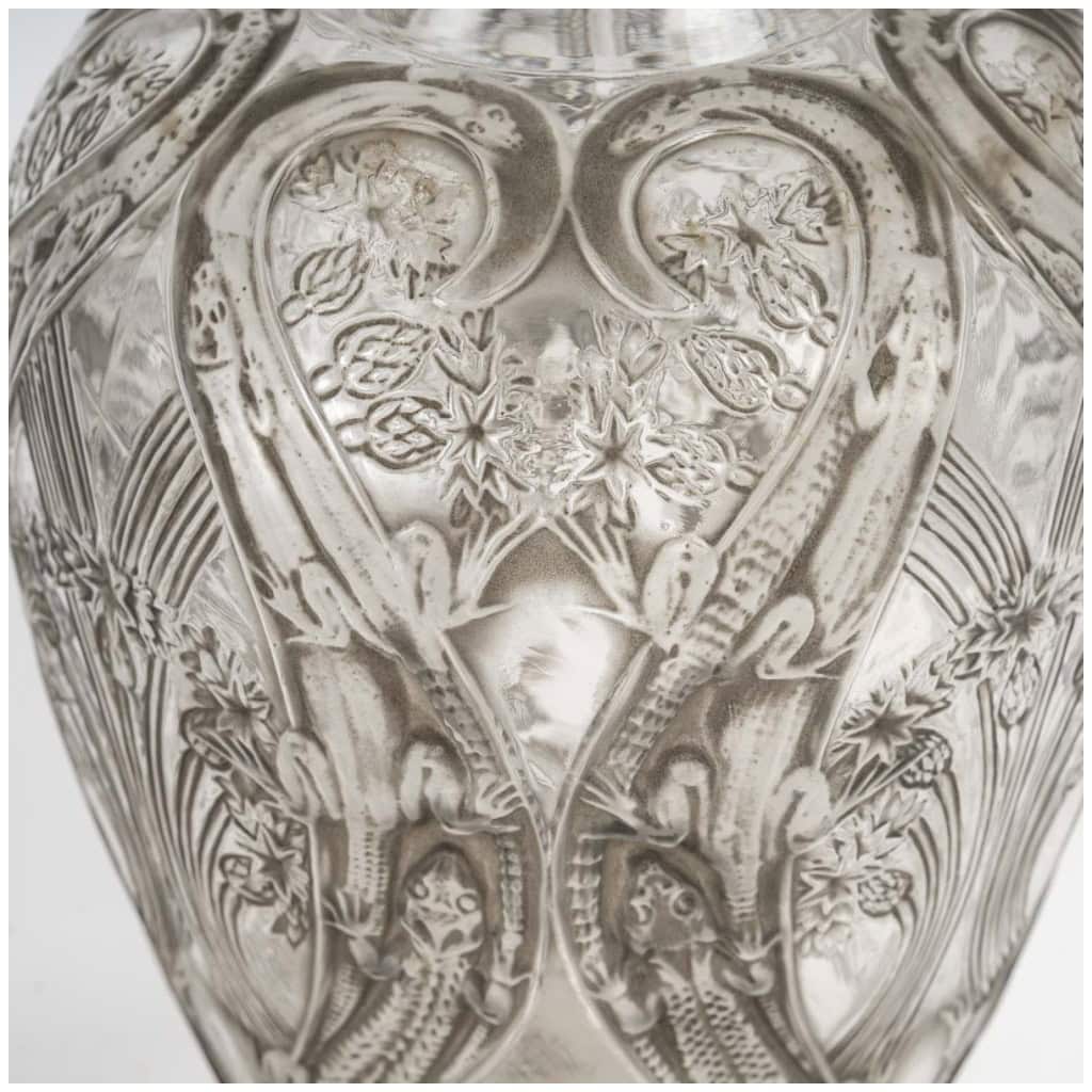 René Lalique,1913 : Vase “Lézards et Bluets” 7