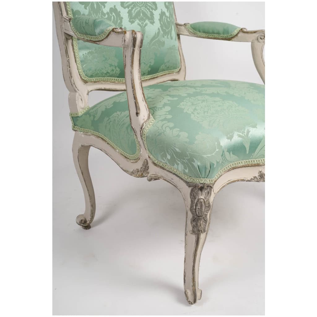 Paire De Fauteuils à La Reine Louis XV. XVIIIème siècle. 7