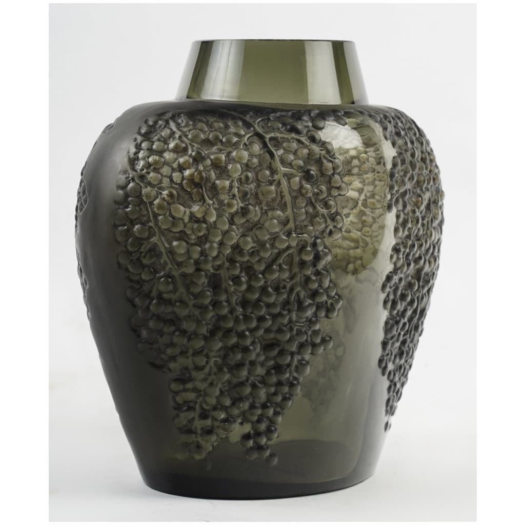 1921 René Lalique – Vase Poivre Verre Gris Topaze Patiné Noir 9