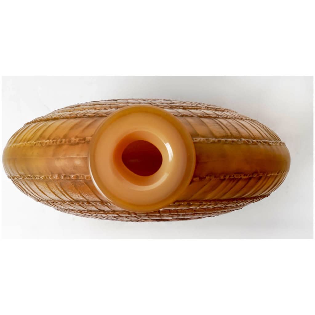 1920 René Lalique – Vase Escargot Verre Butterscotch Patiné Gris 7