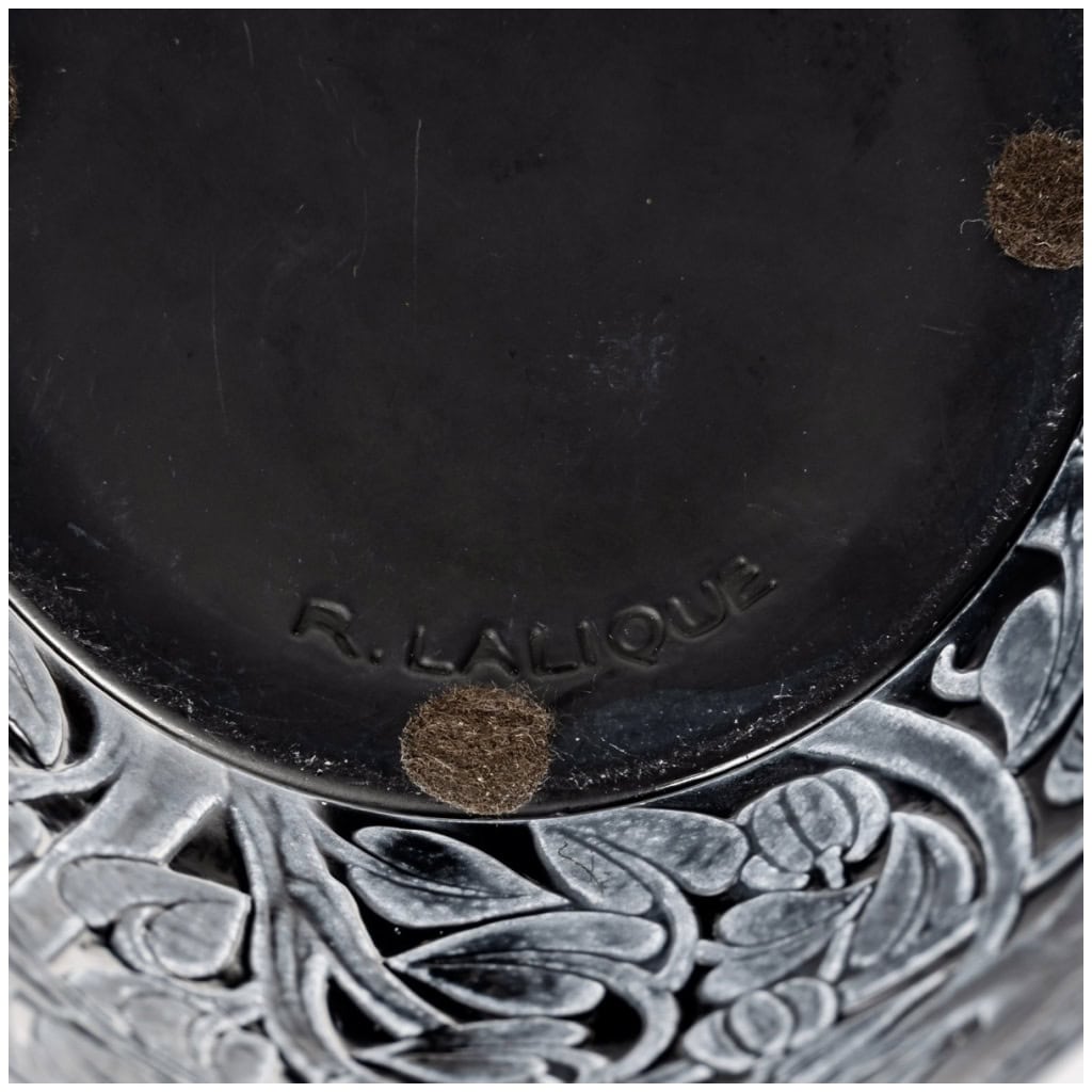 1923 René Lalique – Vase Martin Pêcheurs Verre Noir Patiné Blanc 9