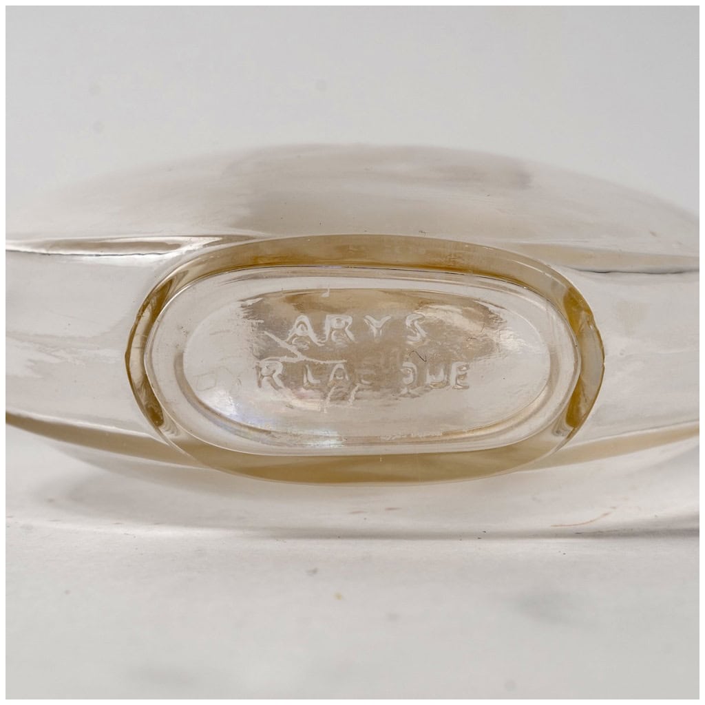 1920 René Lalique – Flacon l’Amour Dans Le Cœur Verre Blanc Patiné Sépia Pour Arys 7