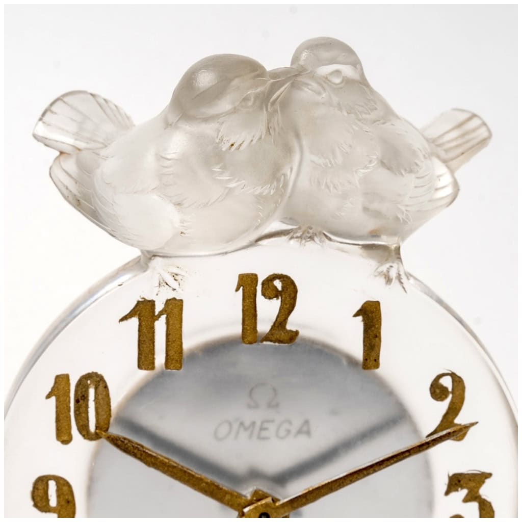 1931 René Lalique – Pendule Antoinette Verre Blanc Mouvement Mécanique Oméga 6