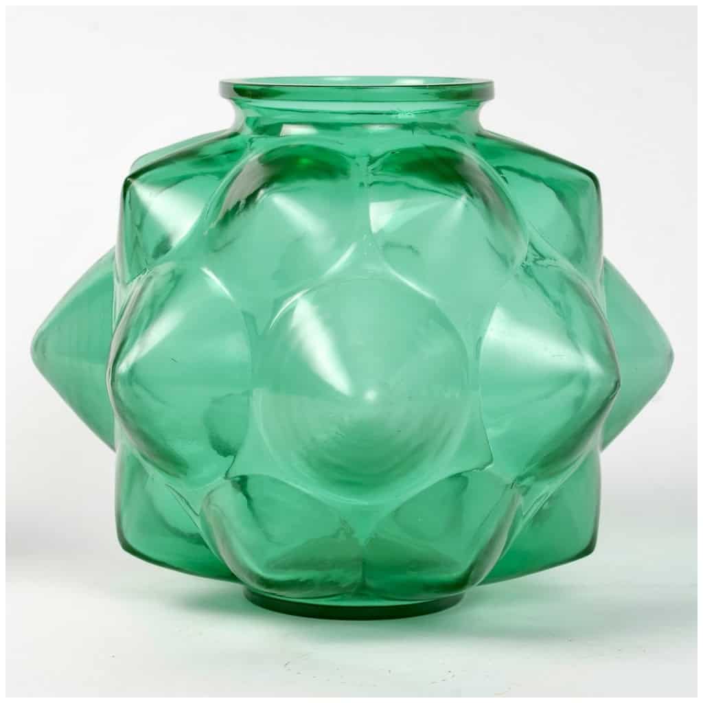 1927 René Lalique – Vase Champagne Verre Vert Emeraude 3