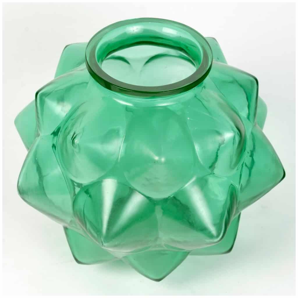 1927 René Lalique – Vase Champagne Verre Vert Emeraude 5