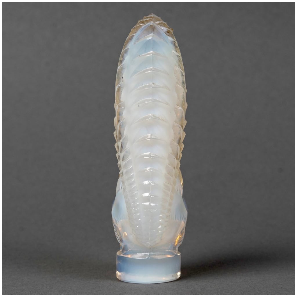 1931 René Lalique – Cachet Ecureuil Verre Opalescent 6