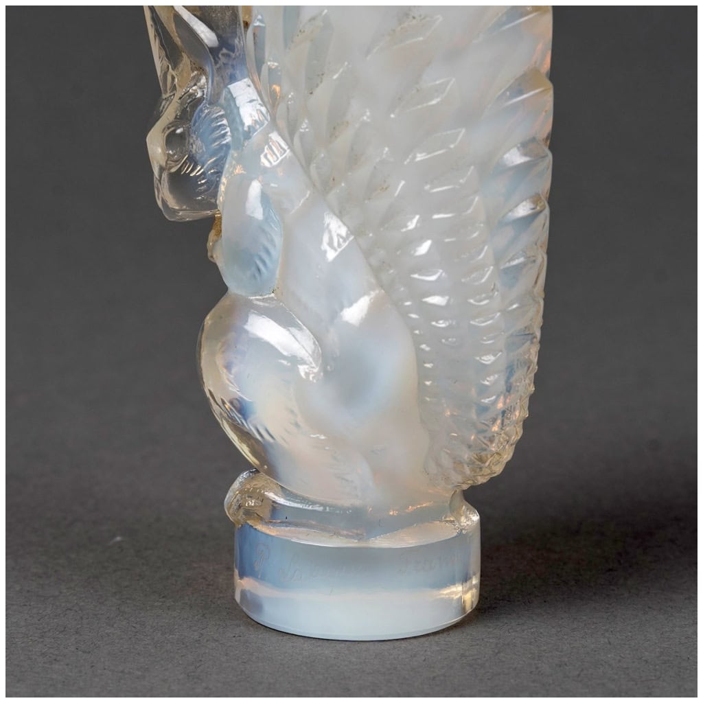 1931 René Lalique – Cachet Ecureuil Verre Opalescent 8