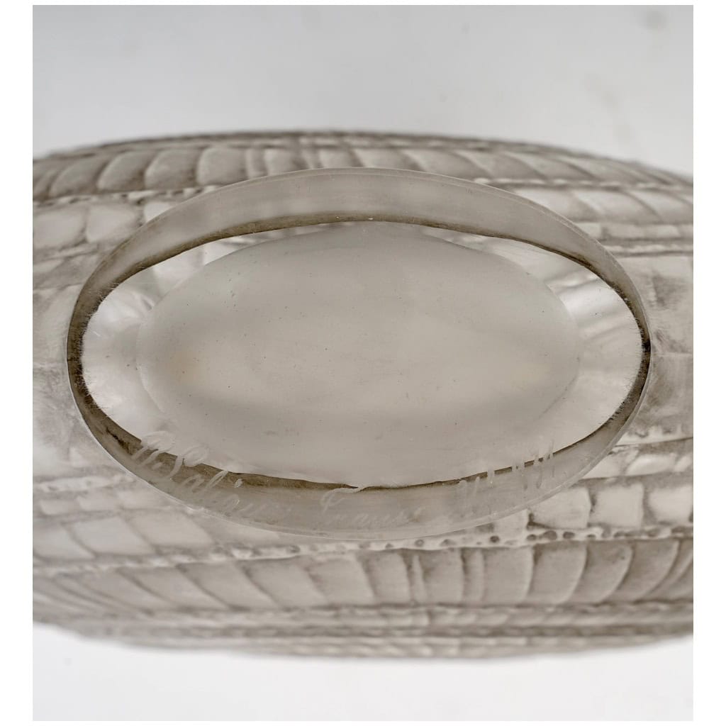 1920 René Lalique – Vase Escargot Verre Blanc Patiné Gris 8