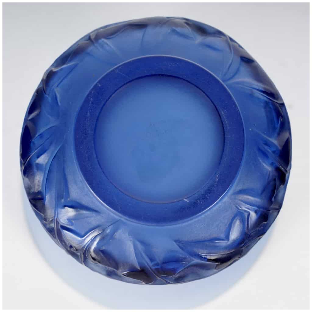 1930 René Lalique – Vase Lierre Verre Bleu Saphir 8