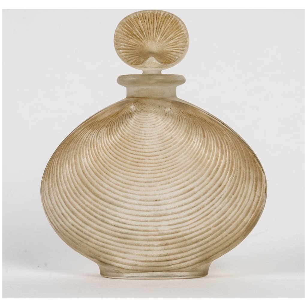 1920 René Lalique – Flacon Telline Verre Blanc Patiné Sépia 5