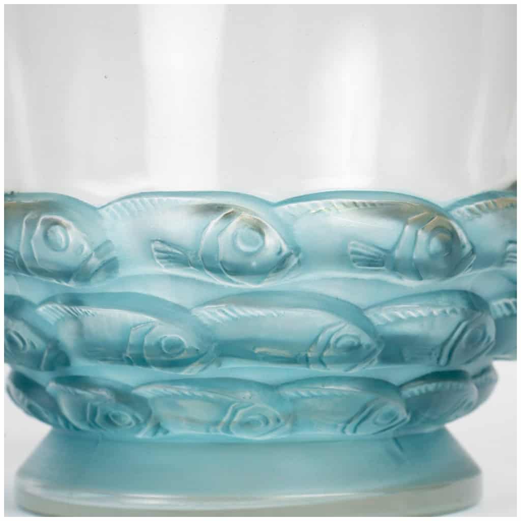 1930 René Lalique – Vase Monaco Verre Blanc Patiné Bleu 5