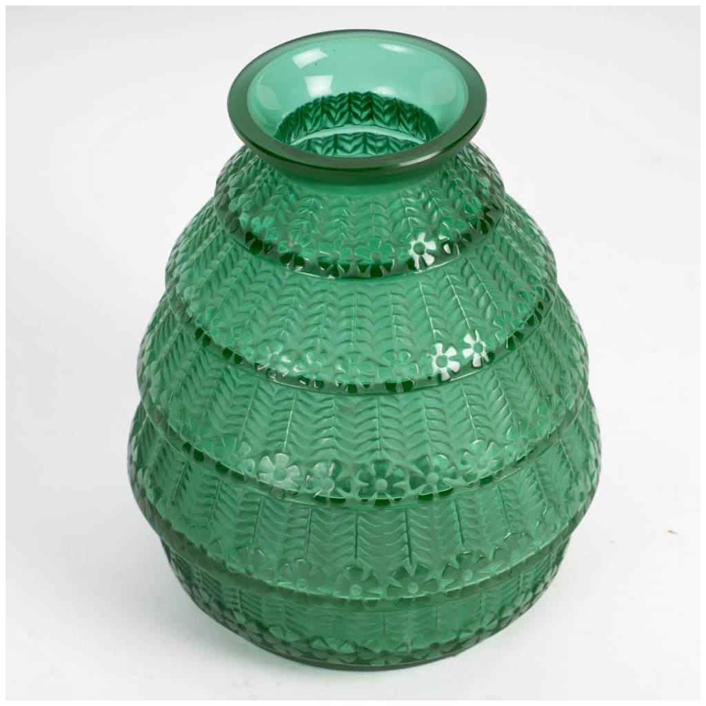 1929 René Lalique – Vase Ferrières Verre Vert Emeraude 5