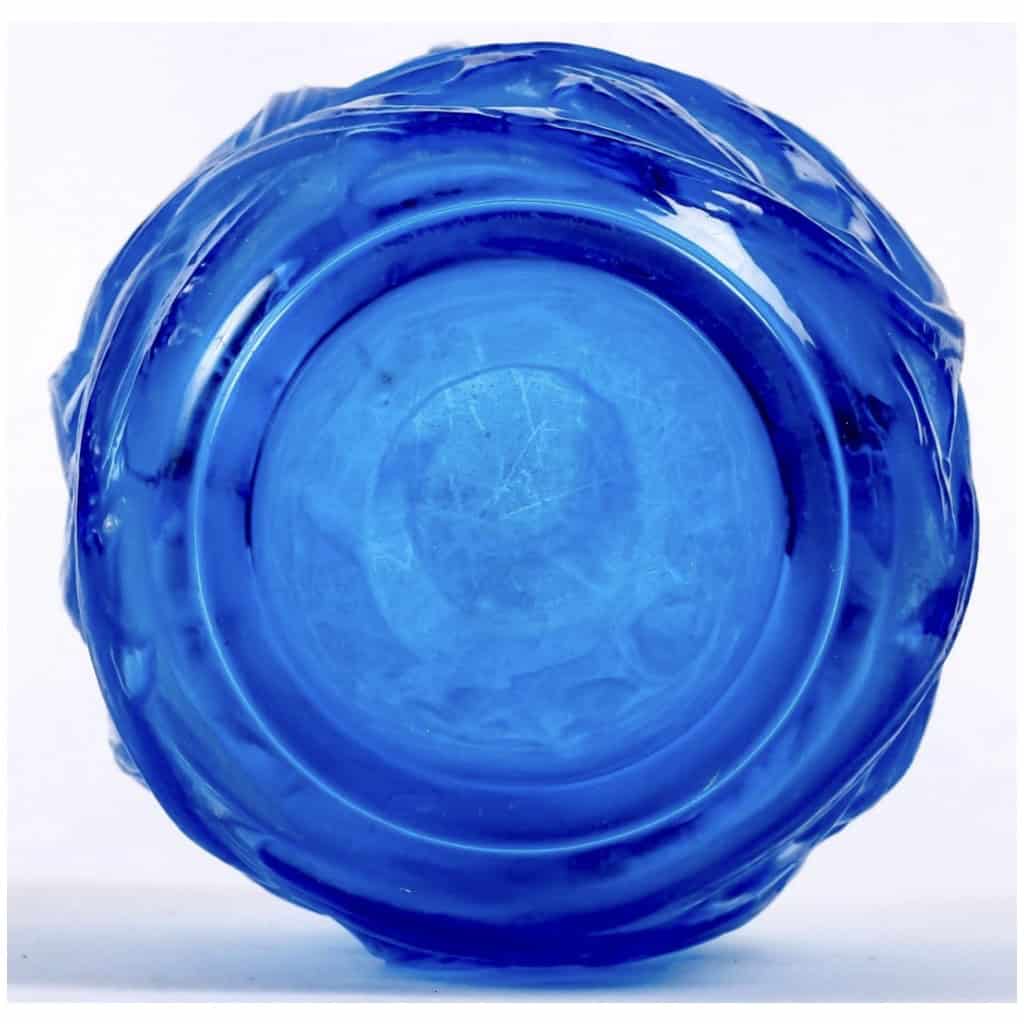 1921 René Lalique – Vase Ronces Verre Bleu Electrique 7