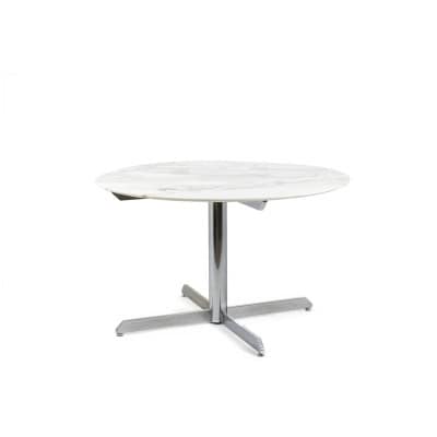 Florence Knoll pour Knoll. Table en marbre et métal chromé. Circa 1960. LS58341208U