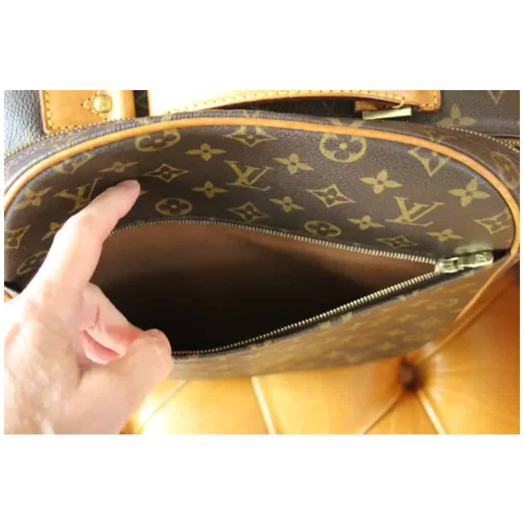 Sac a dos Louis Vuitton, Sac Vuitton Cross Body 16