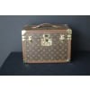 Vanity case Louis Vuitton en toile monogram 25