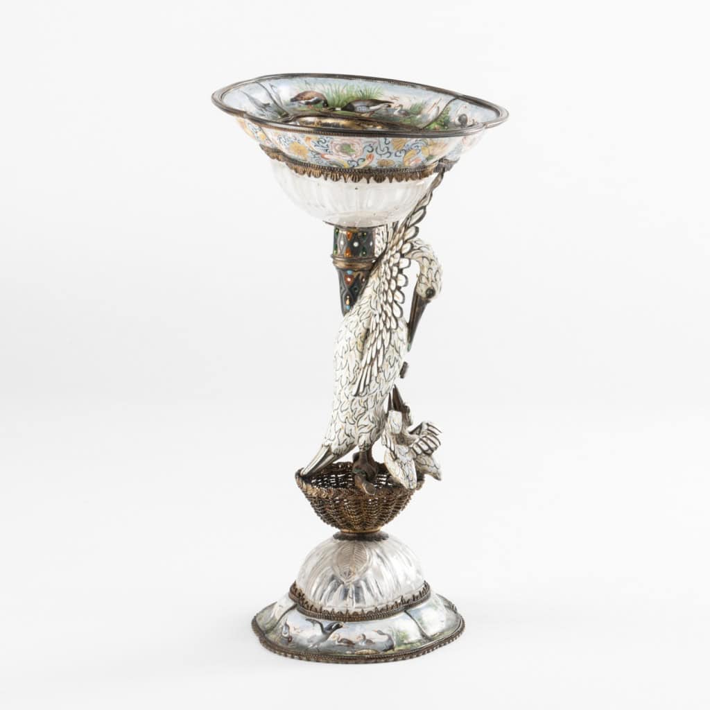 Coupe en cristal de roche et argent doré à la cigogne et décors émaillés, XIXe 4