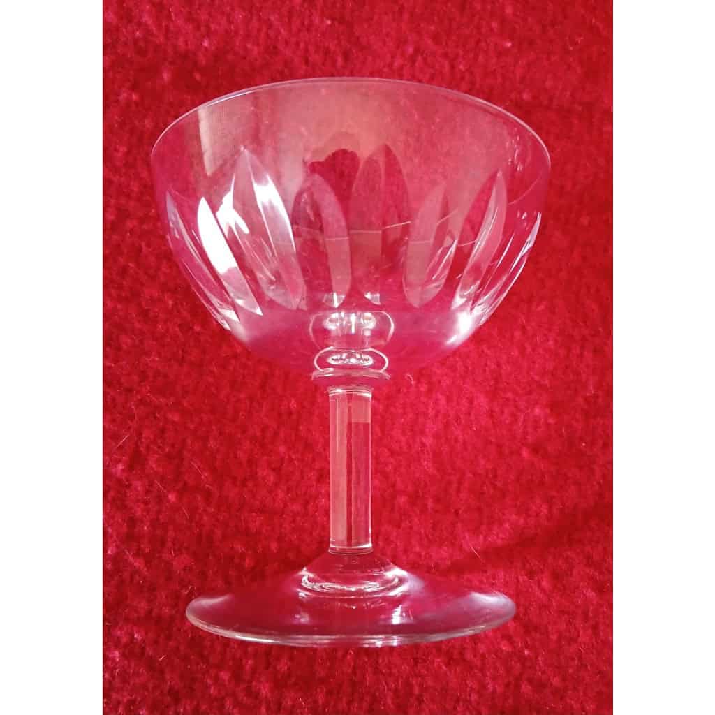 6 COUPES À CHAMPAGNE BACCARAT modèle Cassino(prix à la pièce) 5