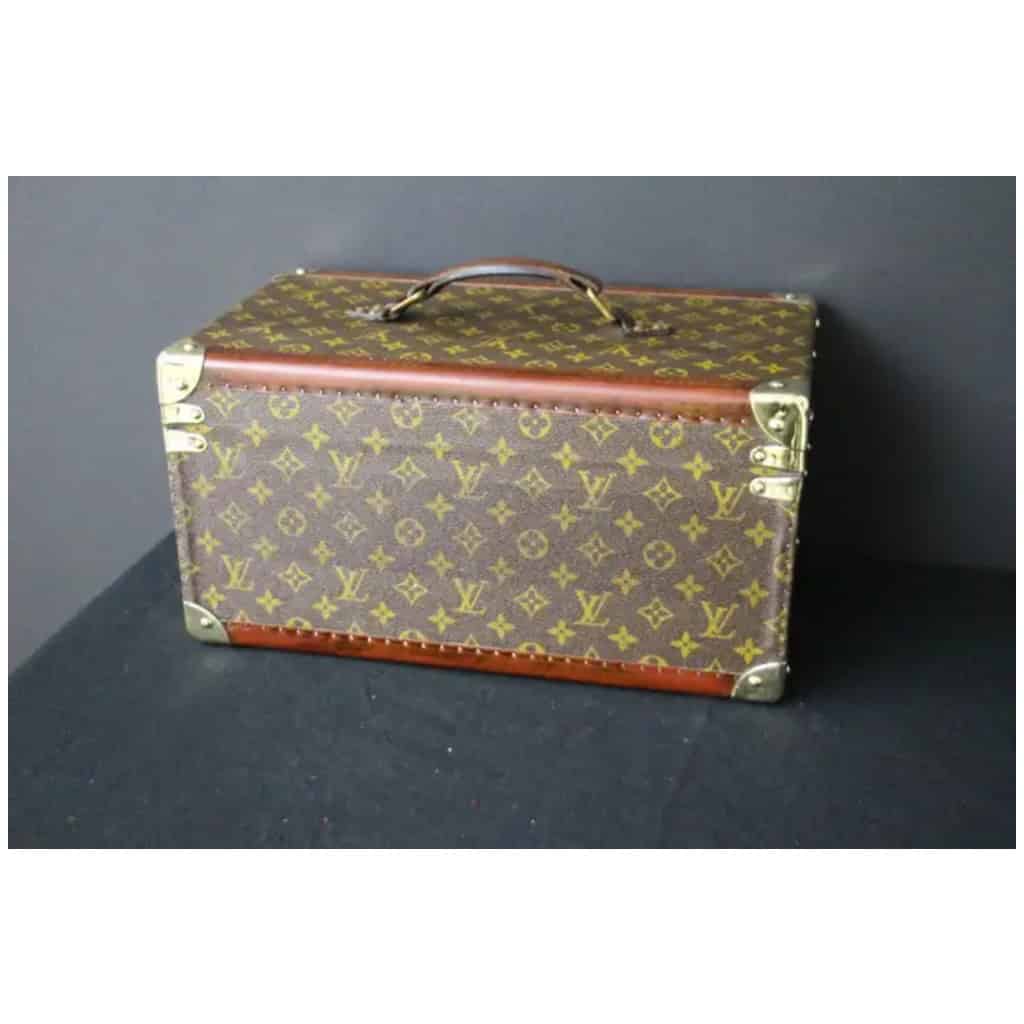 Grand Vanity case Louis Vuitton, Boite a pharmacie Vuitton 10