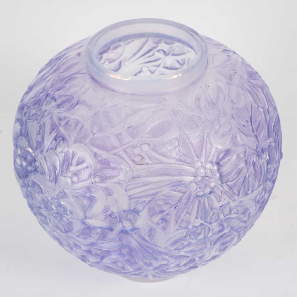 René Lalique ,vase Gui 8