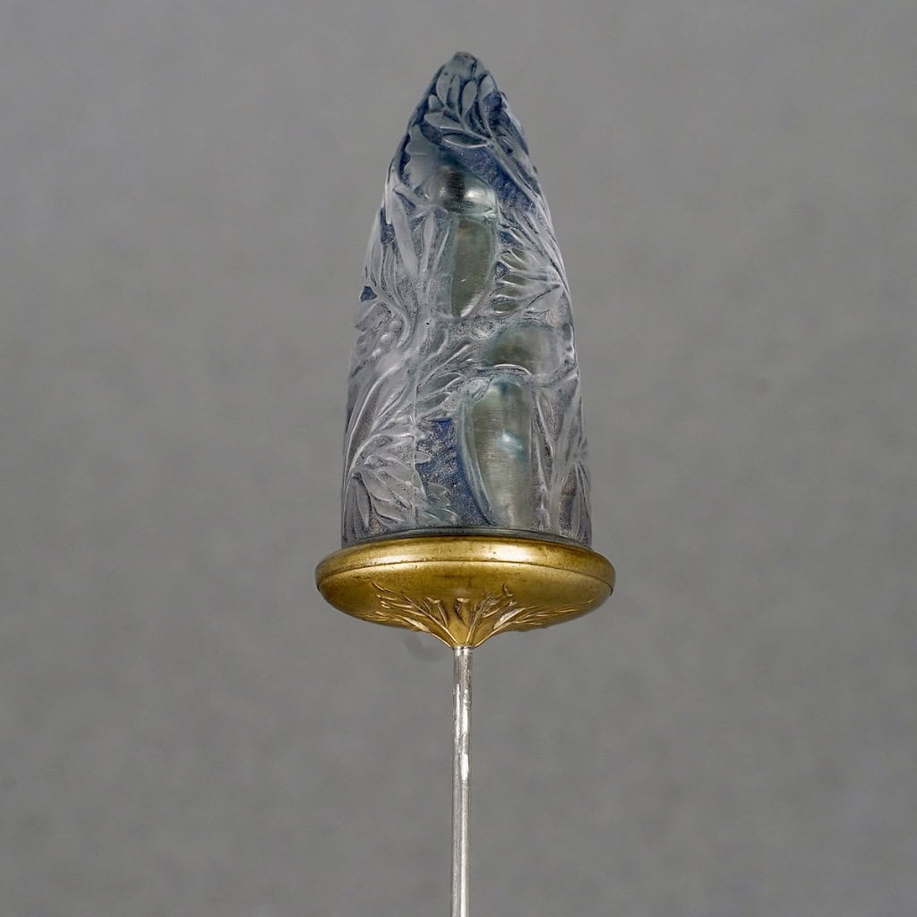 1912 René Lalique – Epingle à Chapeau Scarabées Verre Blanc Patiné Bleu 3