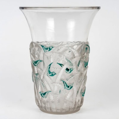 1930 René Lalique – Vase Bornéo Verre Blanc Emaillé Vert