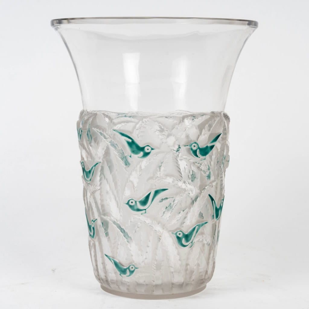 1930 René Lalique – Vase Bornéo Verre Blanc Emaillé Vert 4