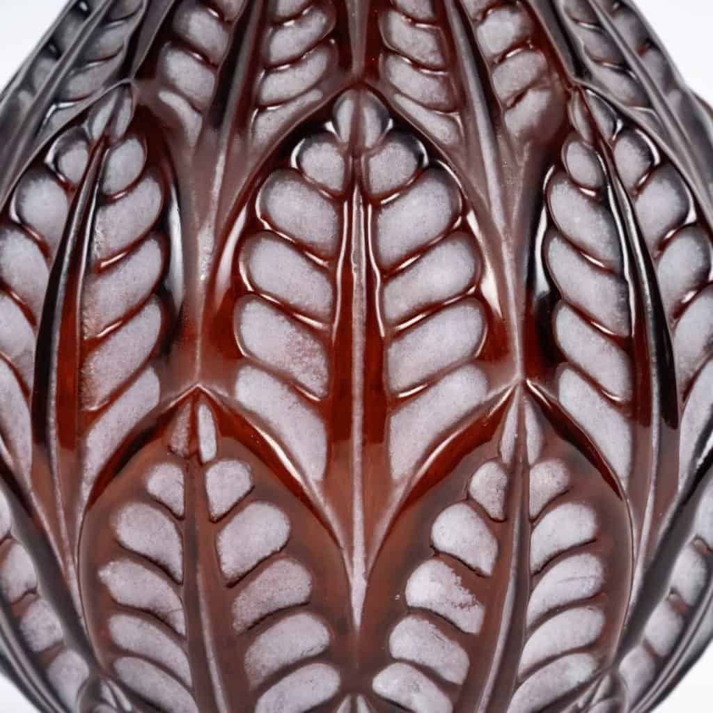 1924 René Lalique – Vase Malesherbes Verre Ambre Patiné Blanc 6